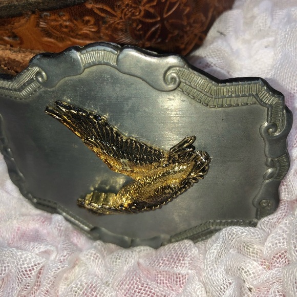 Vintage brown leather Belt with Eagle Buckle- preloved but lots of life left - Picture 4 of 8